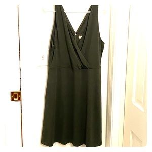 Dark hunter green Loft dress.